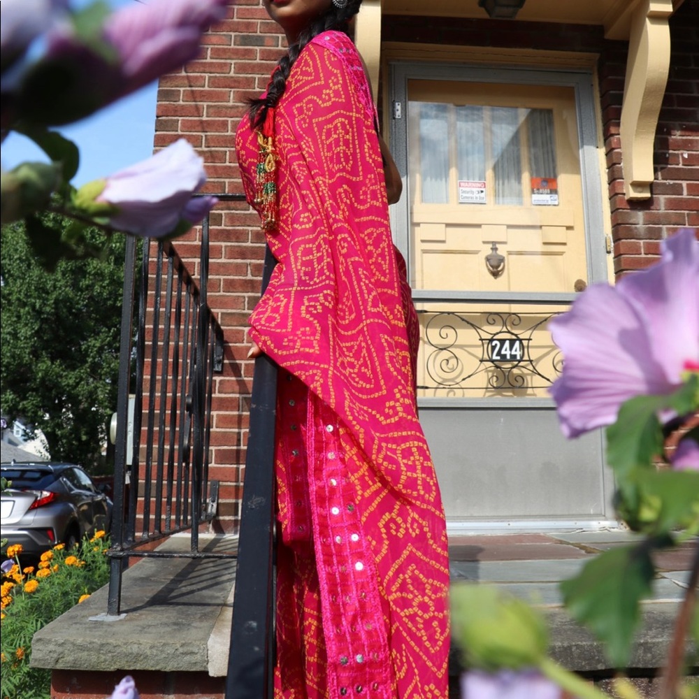 Saree - Picture 5 of 5